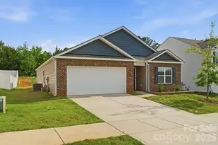 2814 Sherrills Strm Dr, Sherrills Ford, NC 28673 - Photo 2