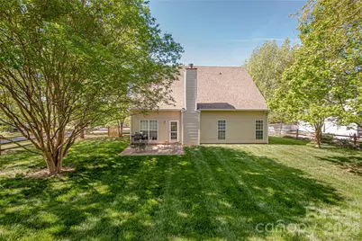 1621 Mountain Ashe Court, Matthews, NC 28105 - Photo 6