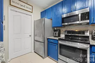 10616 Hill Point Ct, Charlotte, NC 28262 - Photo 12
