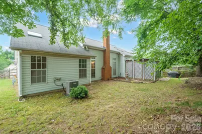 9426 Cantle Drive, Charlotte, NC 28216 - Photo 38