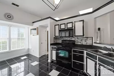 9426 Cantle Drive, Charlotte, NC 28216 - Photo 12