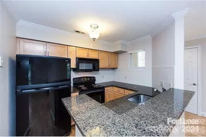 2518 Cranbrook Lane, Charlotte, NC 28207 - Photo 8