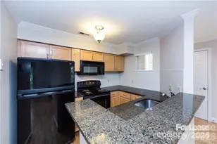 2518 Cranbrook Ln, Charlotte, NC 28207 - Photo 8