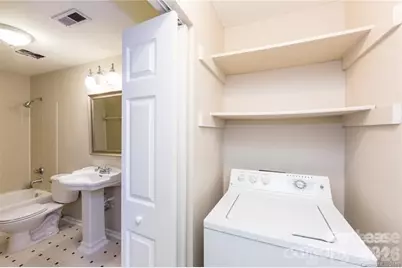 2518 Cranbrook Lane, Charlotte, NC 28207 - Photo 14