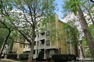 2518 Cranbrook Ln, Charlotte, NC 28207 - Photo 1