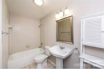 2518 Cranbrook Lane, Charlotte, NC 28207 - Photo 12