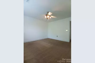 6929 Misty Pine Lane, Charlotte, NC 28217 - Photo 6