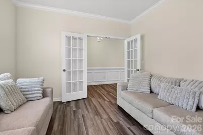 6629 Meridale Forest Drive, Charlotte, NC 28269 - Photo 8