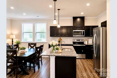 6629 Meridale Forest Drive, Charlotte, NC 28269 - Photo 8