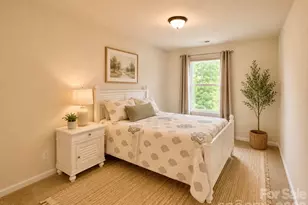 6629 Meridale Forest Dr, Charlotte, NC 28269 - Photo 22