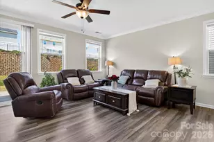 6629 Meridale Forest Dr, Charlotte, NC 28269 - Photo 4
