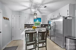 1208 Crowders Mountain Rd, Bessemer City, NC 28016 - Photo 12