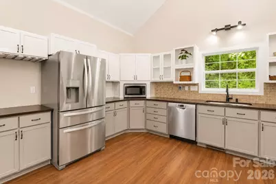 60 Hawks Pointe Lane, Weaverville, NC 28787 - Photo 6