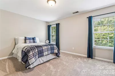9639 Brandybuck Drive NW, Charlotte, NC 28269 - Photo 32