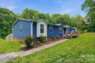 864 Stowe Ln, Gastonia, NC 28056 - Photo 2