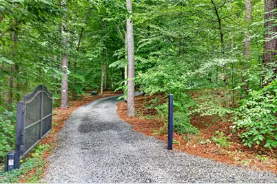 2932 Oakdale Road, Charlotte, NC 28216 - Photo 2