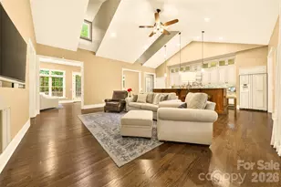 2932 Oakdale Rd, Charlotte, NC 28216 - Photo 4