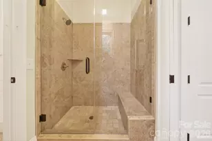 2932 Oakdale Rd, Charlotte, NC 28216 - Photo 38