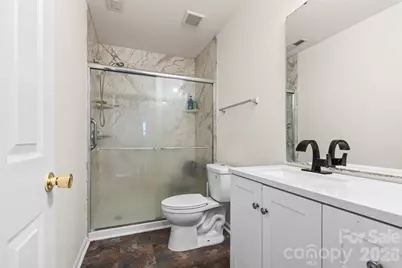 3119 Decapolis Drive, Charlotte, NC 28215 - Photo 16