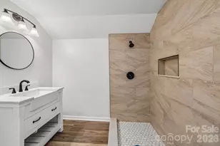 616 14th St SW, Hickory, NC 28602 - Photo 24