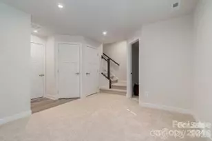 9342 Mallard Mls Dr, Charlotte, NC 28262 - Photo 2