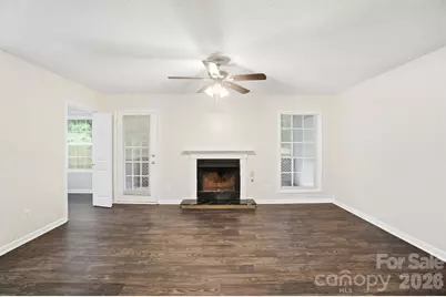 6043 Green Forest Drive, Charlotte, NC 28212 - Photo 6