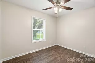 6043 Green Forest Dr, Charlotte, NC 28212 - Photo 30