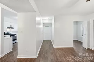 6043 Green Forest Dr, Charlotte, NC 28212 - Photo 4
