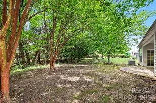 8708 Heron Glen Dr, Charlotte, NC 28269 - Photo 32