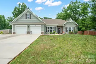 149 Windstone Dr, Troutman, NC 28166 - Photo 1