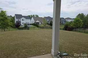 6203 Six String Ct, Fort Mill, SC 29708 - Photo 2