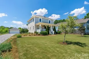 310 Hazel Mill Rd, Asheville, NC 28806 - Photo 2