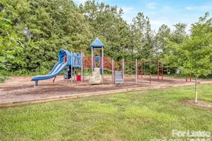 8715 Parkchester Dr, Charlotte, NC 28277 - Photo 8