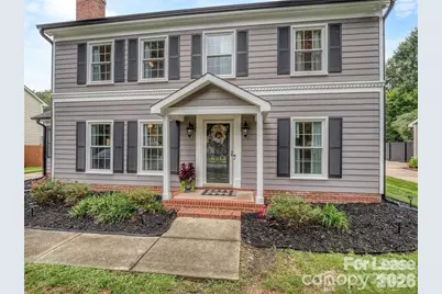 8715 Parkchester Drive, Charlotte, NC 28277 - Photo 4