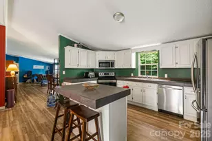 30 6th St, Asheville, NC 28804 - Photo 16