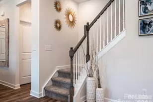 325 Cranford Dr, Pineville, NC 28134 - Photo 10