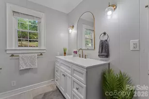 1014 Bramblewood Ct NE, Lenoir, NC 28645 - Photo 22