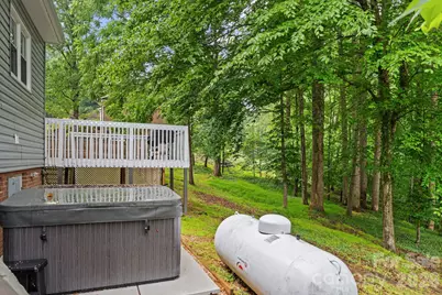 1014 Bramblewood Court NE, Lenoir, NC 28645 - Photo 36