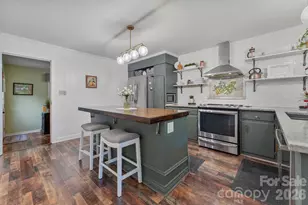 1014 Bramblewood Ct NE, Lenoir, NC 28645 - Photo 14