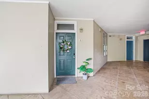 405 W 7th St, Charlotte, NC 28202 - Photo 8