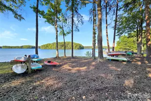 706 Northeast Dr, Davidson, NC 28036 - Photo 20