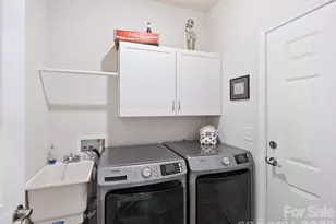 821 Botticelli Ct, Mount Holly, NC 28120 - Photo 28