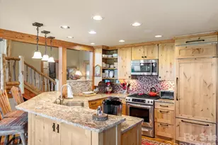 373 Rhododendron Ln, Burnsville, NC 28714 - Photo 12