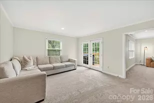6724 Constitution Ln, Charlotte, NC 28210 - Photo 8