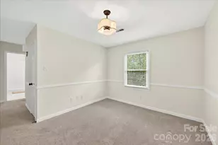 6724 Constitution Ln, Charlotte, NC 28210 - Photo 14