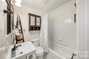 211 9th St, Belmont, NC 28012 - Photo 22