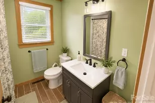 1344 12th Ave NE, Hickory, NC 28601 - Photo 16