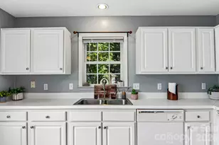 12 Wineberry Ct, Fletcher, NC 28732 - Photo 18