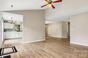 12 Wineberry Ct, Fletcher, NC 28732 - Photo 14