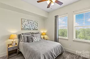 4620 Piedmont Row Dr, Charlotte, NC 28210 - Photo 14